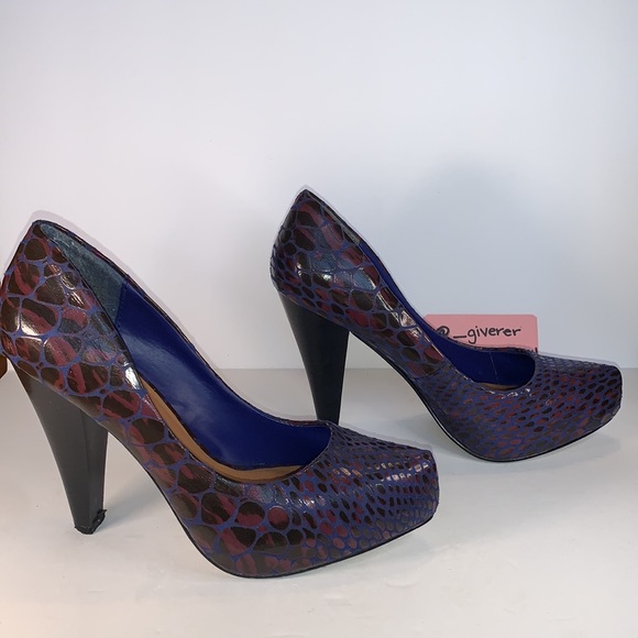 Rouge 9 8 Blue / Purple Snakeskin Print Almond Toe Pumps - Picture 5 of 16